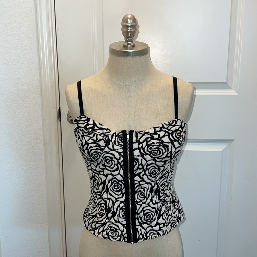 Papaya floral corop top size L